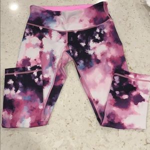 Lululemon purple and pink 3/4 leggings